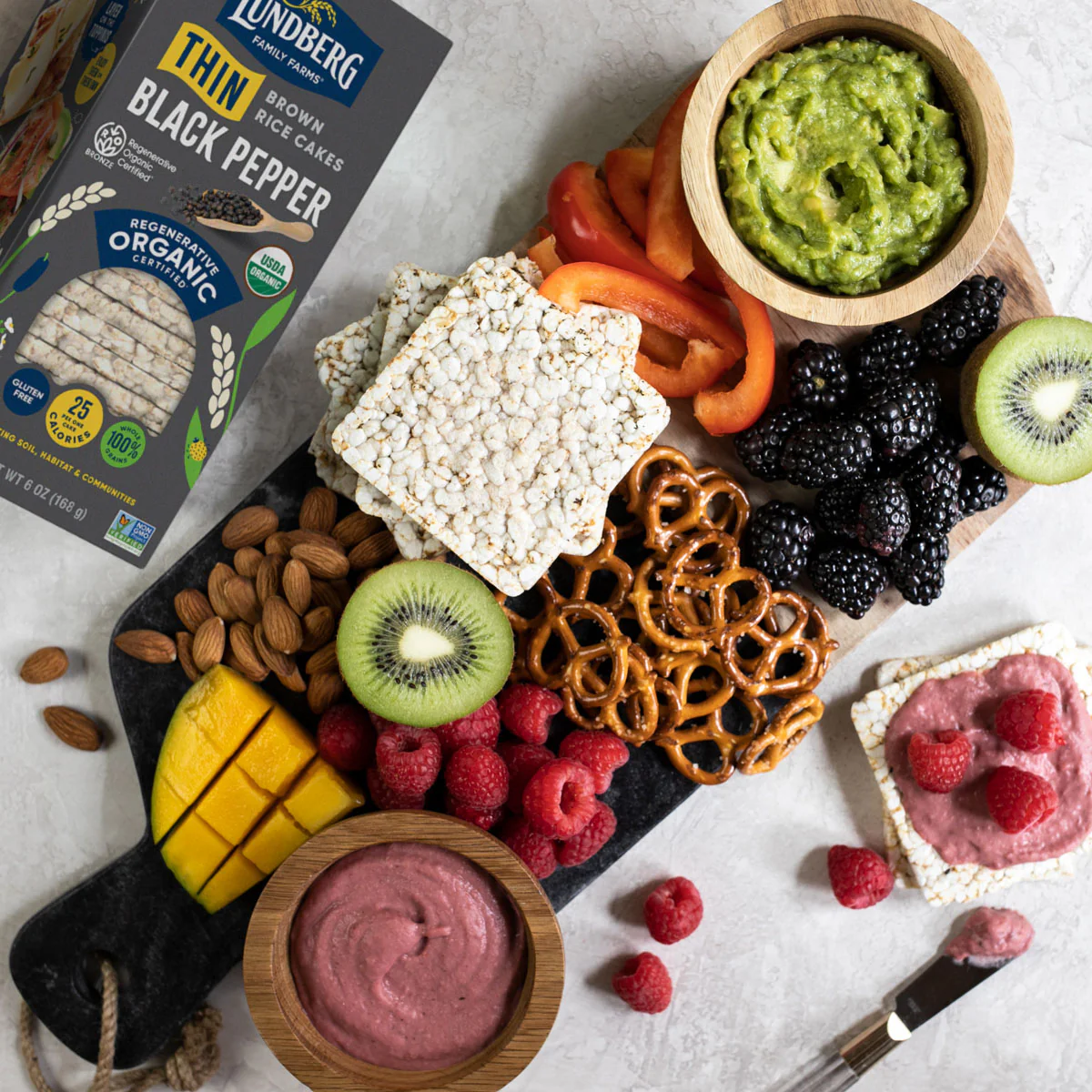 Organic Cracked Black Pepper Thin Rice Cakes - Image 3